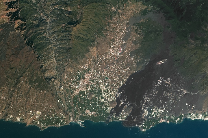 Rebuilding on a Lava Flow in La Palma  