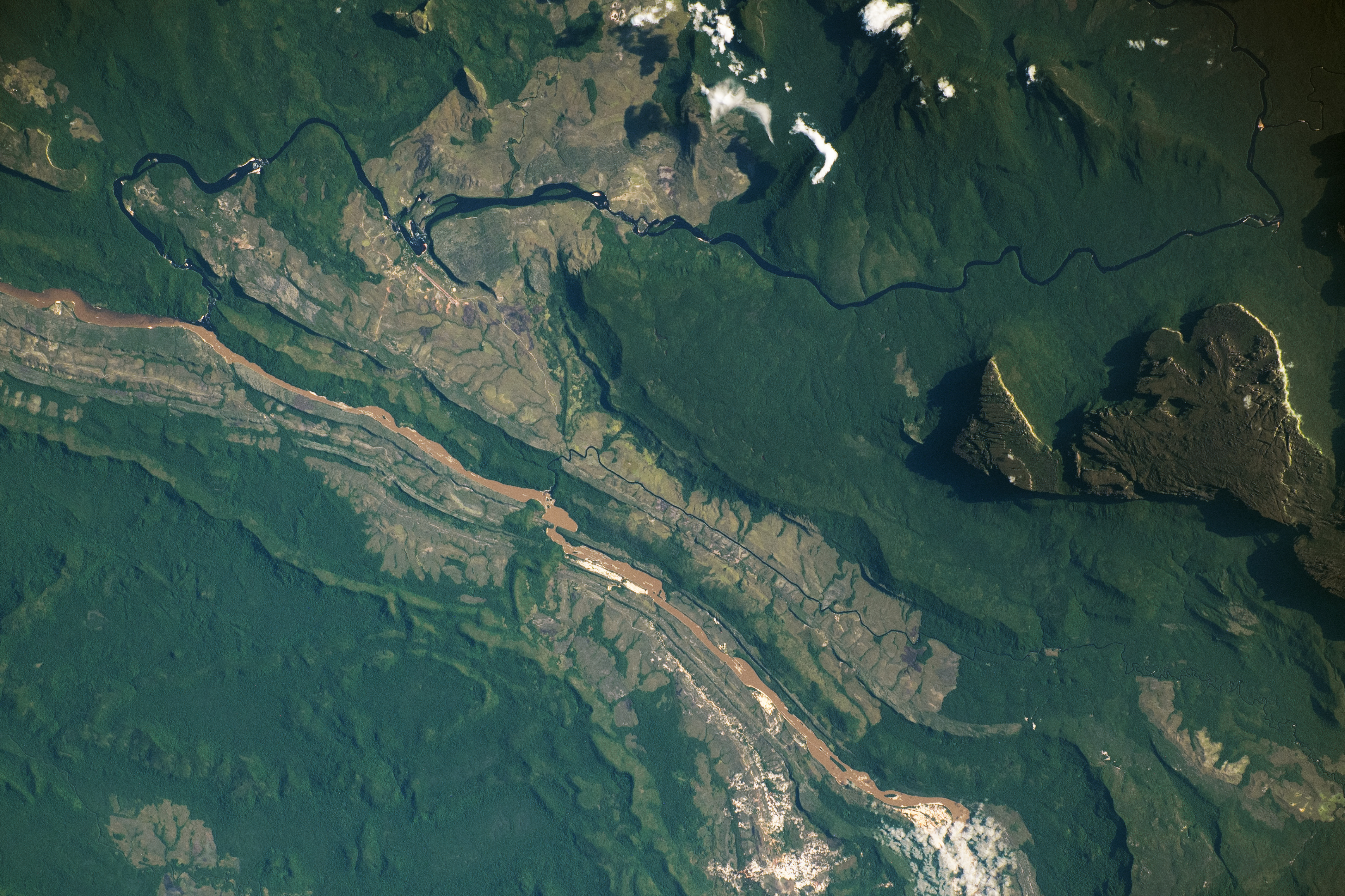 Venezuela’s Ecological Islands - related image preview