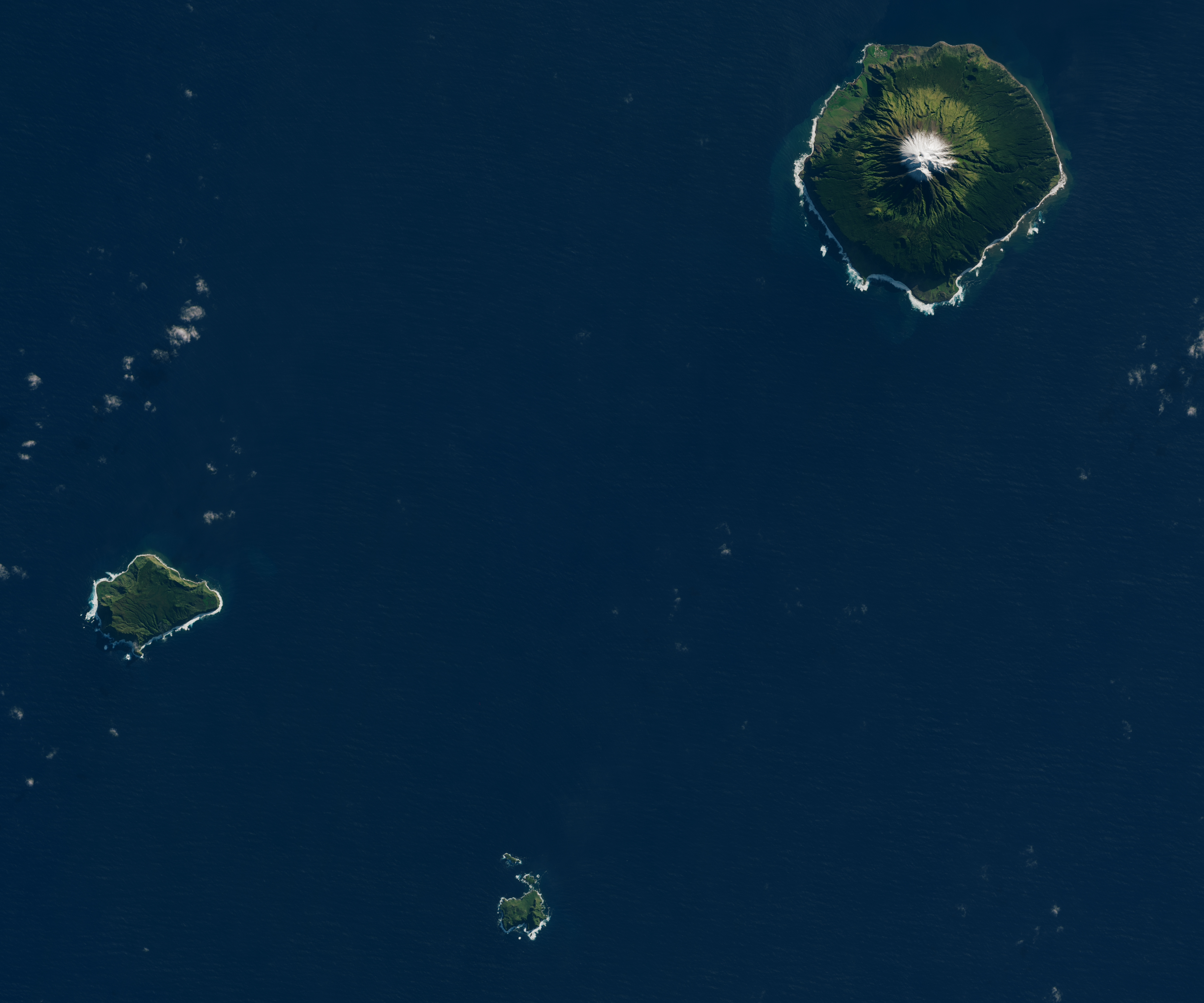 Remote Tristan da Cunha - related image preview