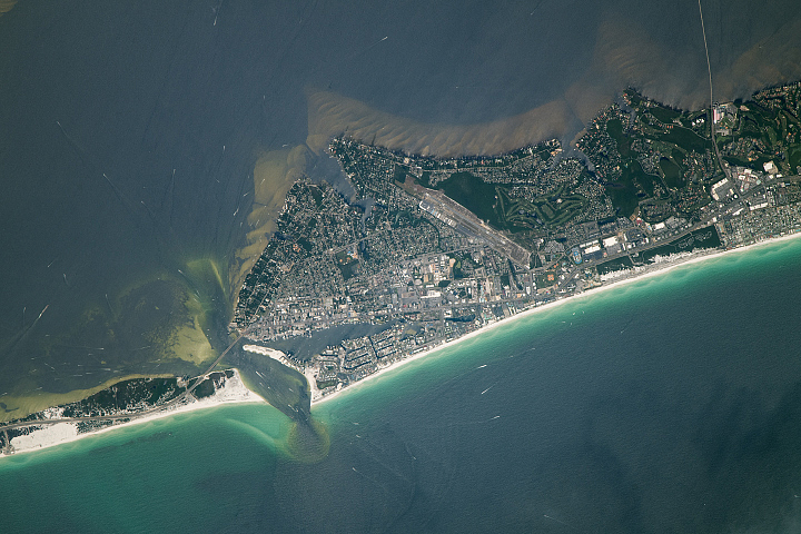 NASA Returns to the Beach: Bright Beaches in Florida