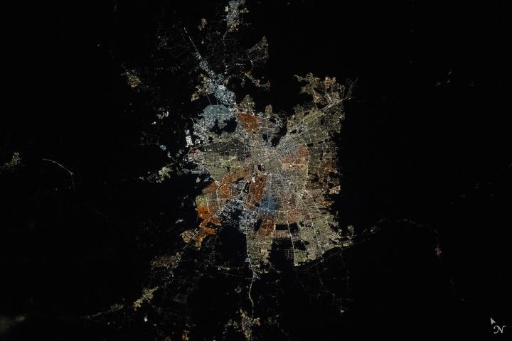 Santiago at Night - related image preview