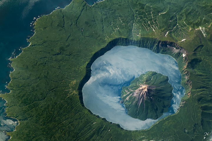 Exploring Russia’s Krenitsyna Volcano - related image preview