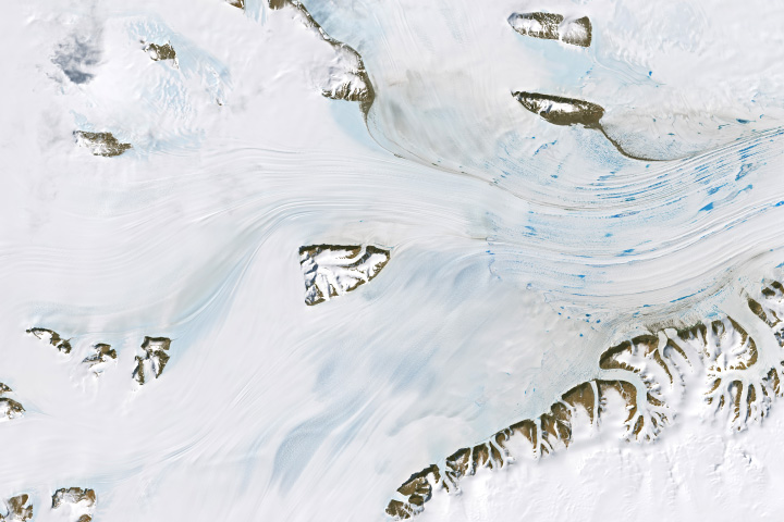 Meltwater Ponds on the Amery Ice Shelf