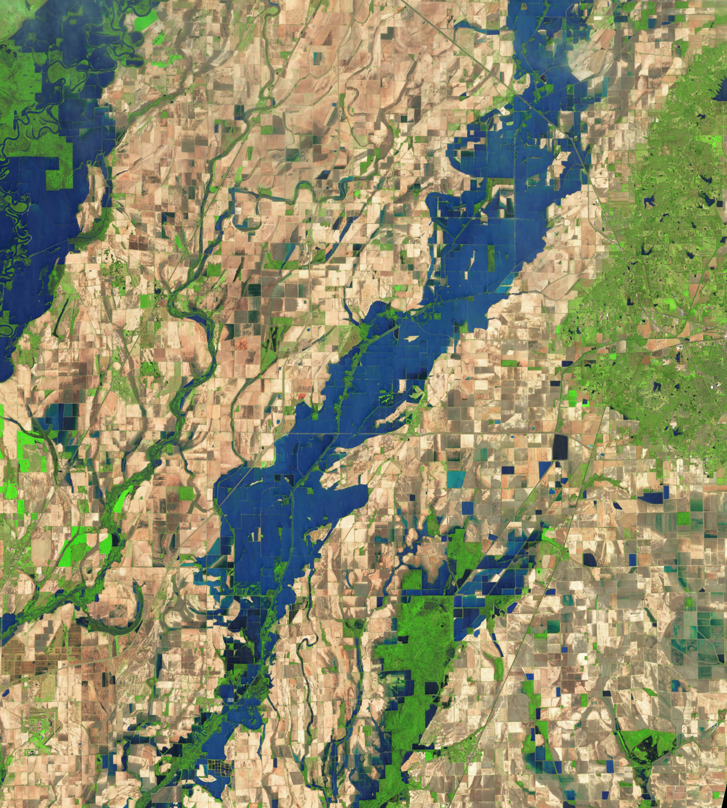 Arkansas Farmers Face Lingering Floodwaters - related image preview
