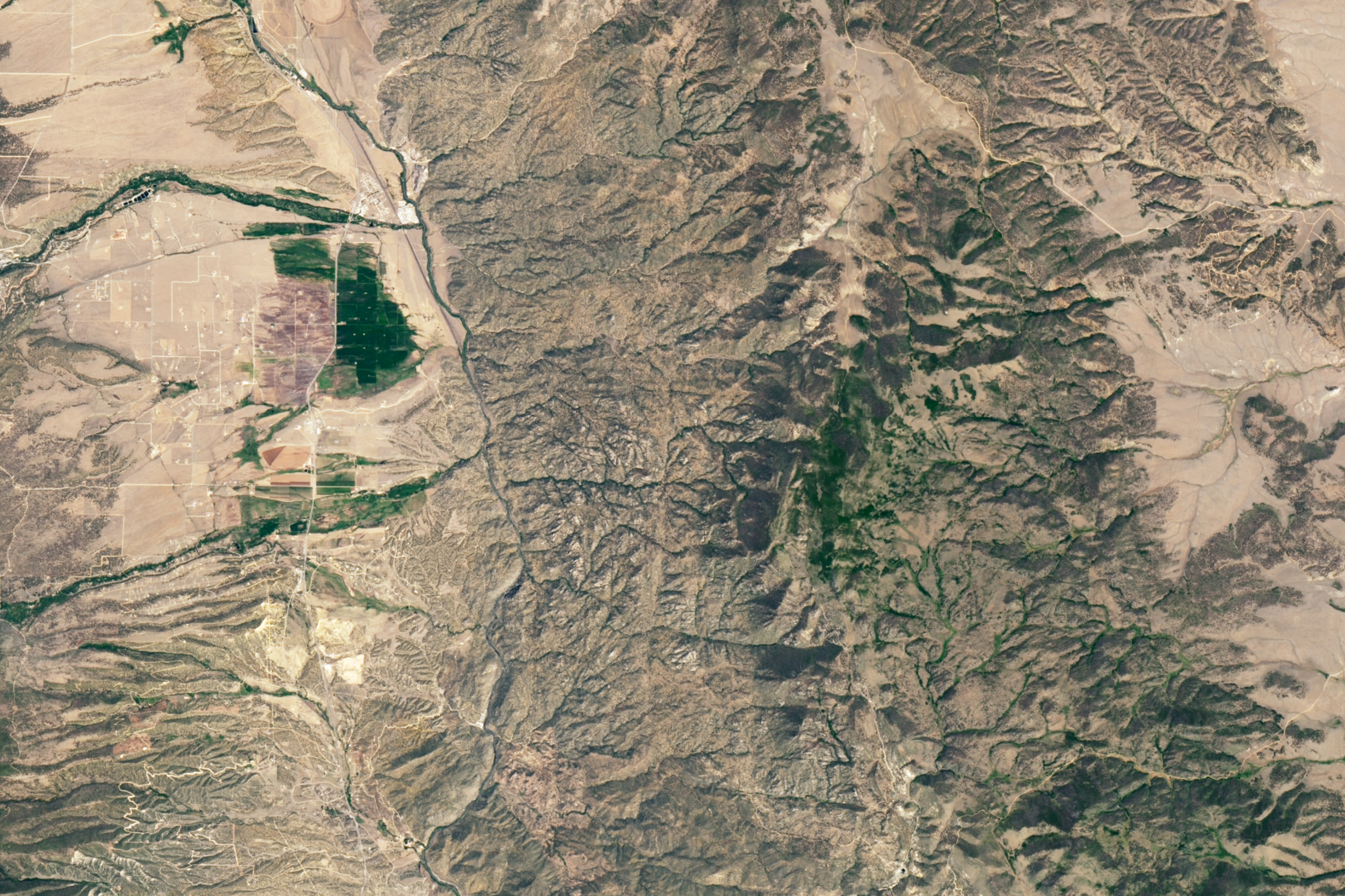 Browns Canyon National Monument - related image preview