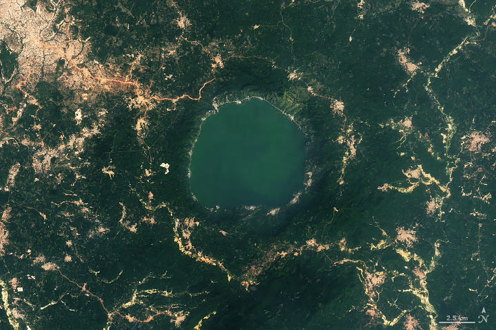 An Explosive Beginning for Lake Bosumtwi - related image preview