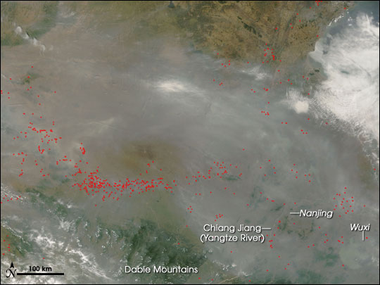 Fires and Thick Haze in Central China