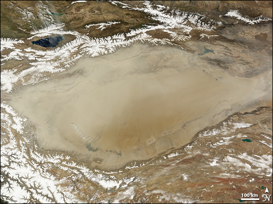 Dust Storm in the Taklimakan - related image preview