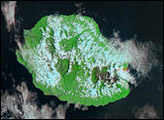 Réunion Island Volcano Erupts