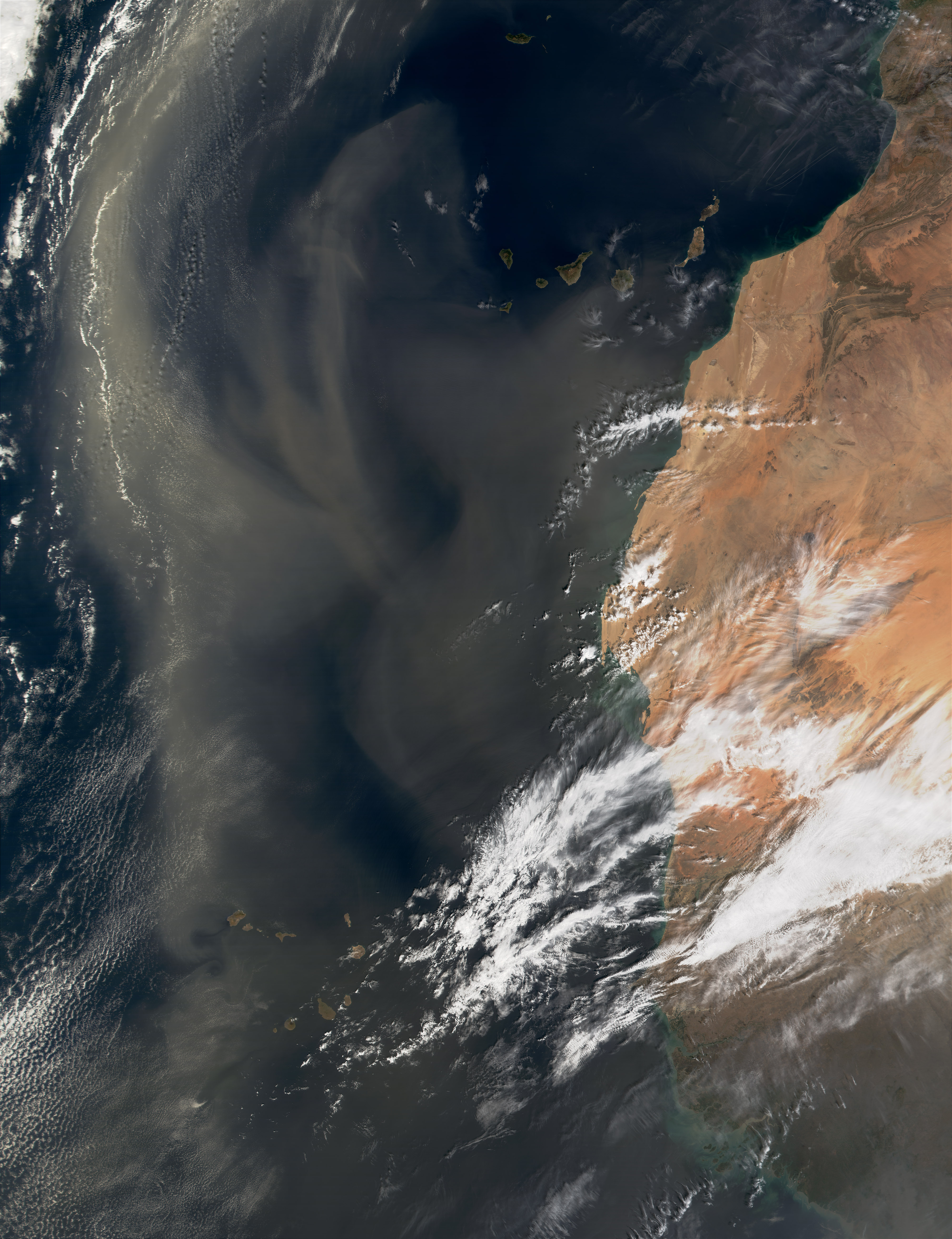 Saharan Dust over the Atlantic - related image preview