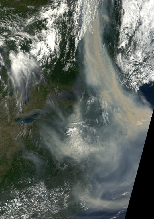 Smoke from Canadian Fires Blankets Eastern U.S.