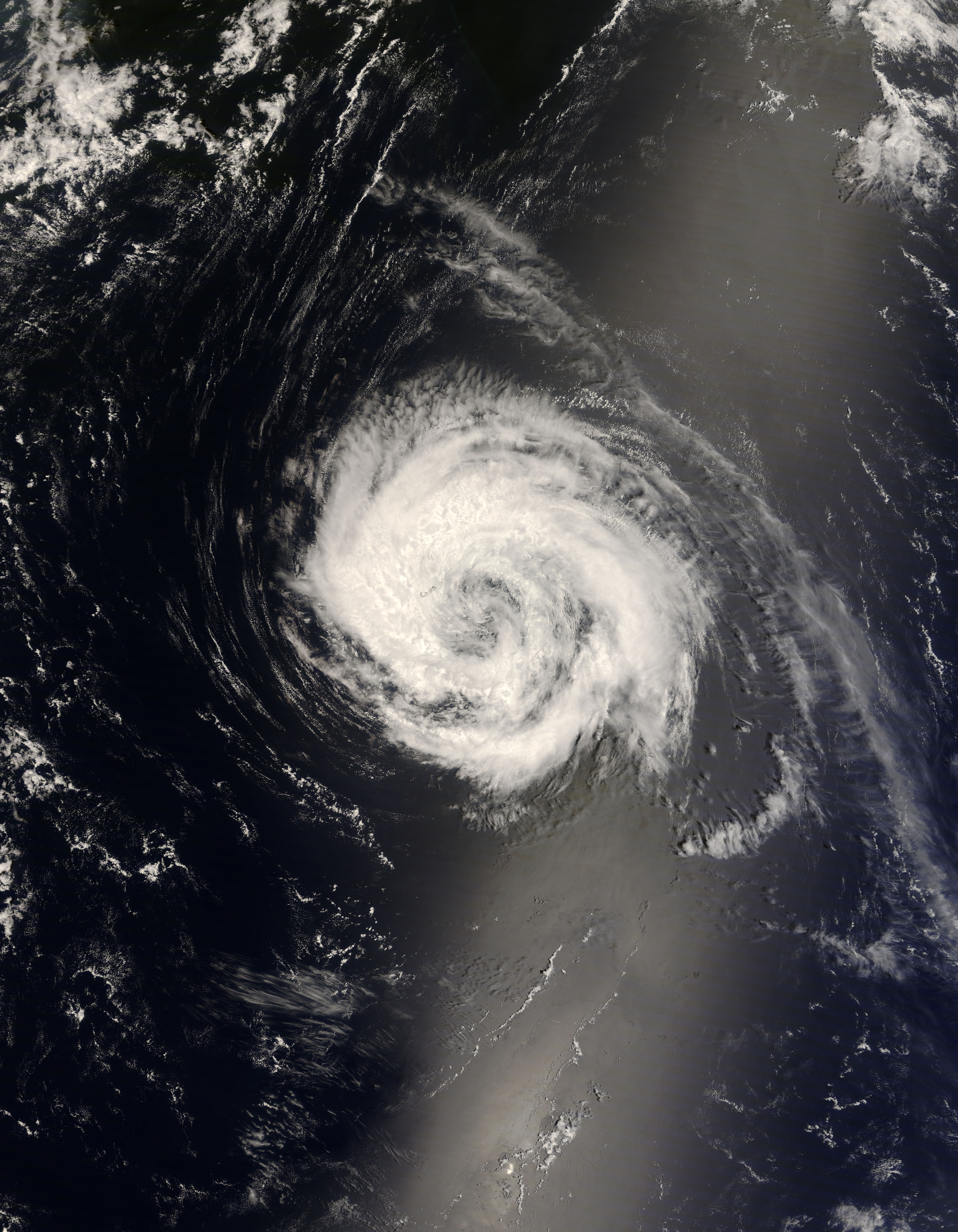 Hurricane Bertha - related image preview