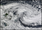 Winter Cyclone Lashes New Zealand