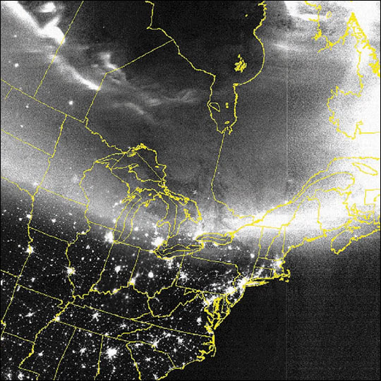 Northern Lights Dip Southward