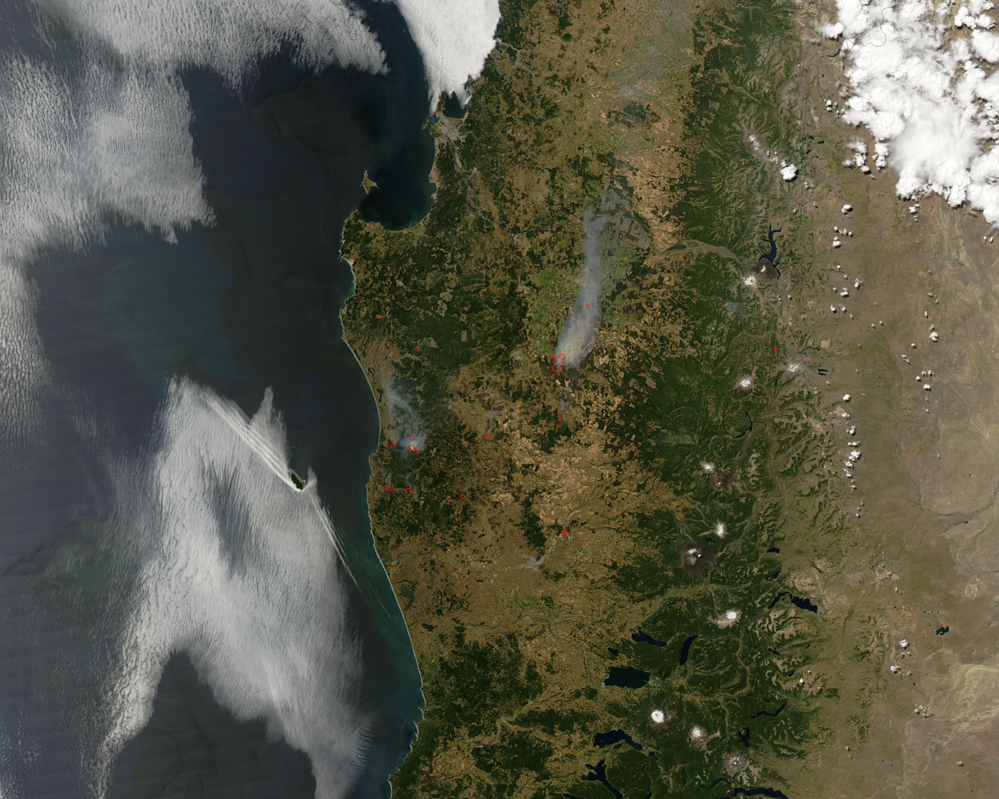 Fires in Central Chile - related image preview