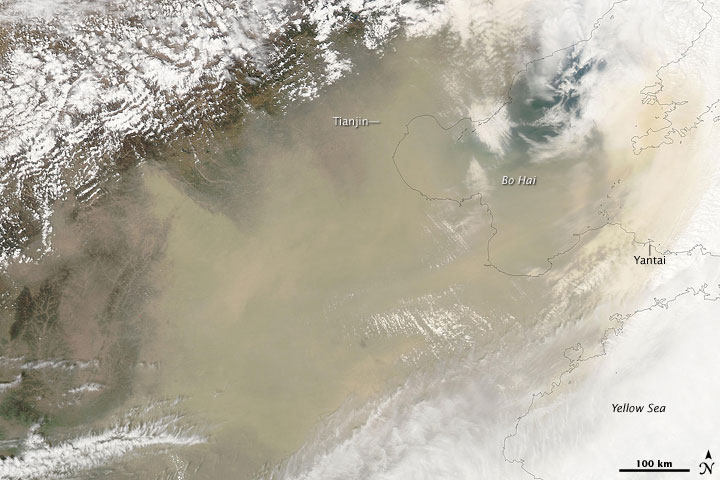 Dust Storm in Eastern China