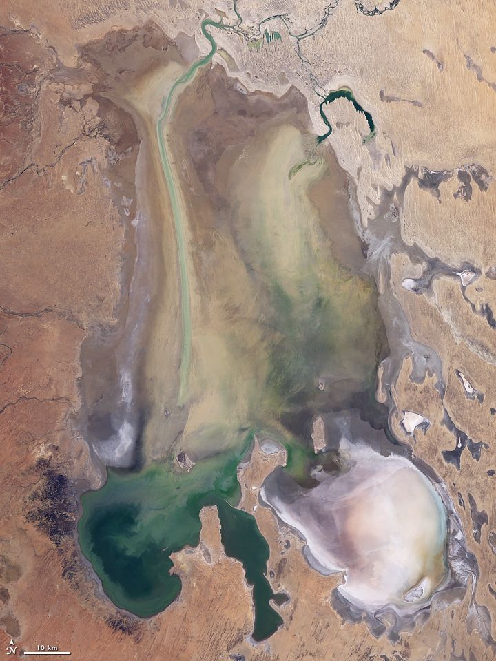 Lake Eyre Filling Peaks