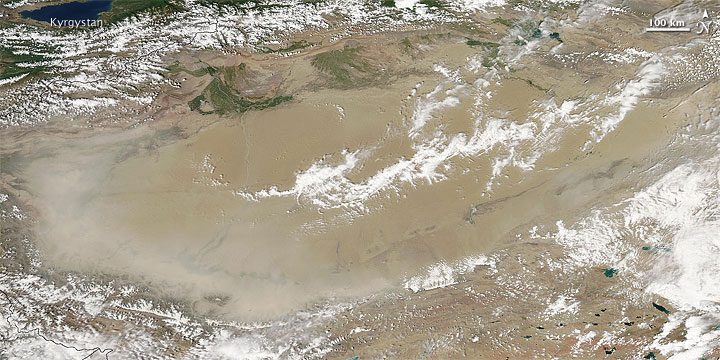 Dust Plumes in the Taklimakan Desert