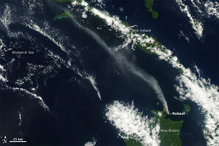 Plume from Rabaul Volcano