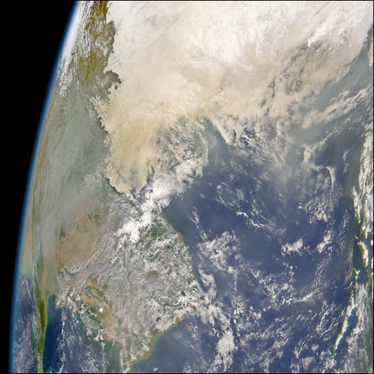 Smoke Spreads from Southeast Asia