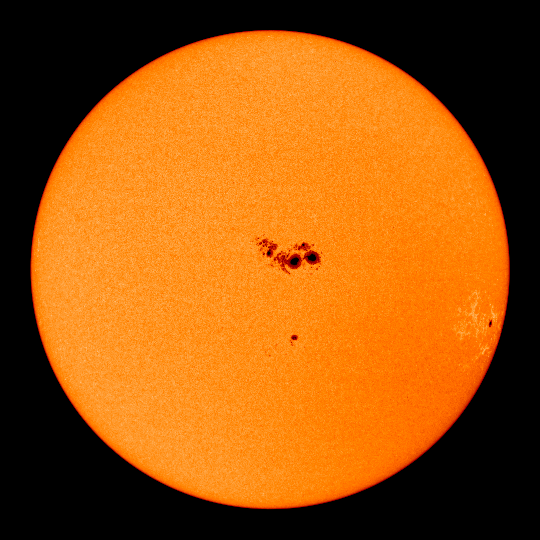 Large Sunspot Aimed at Earth