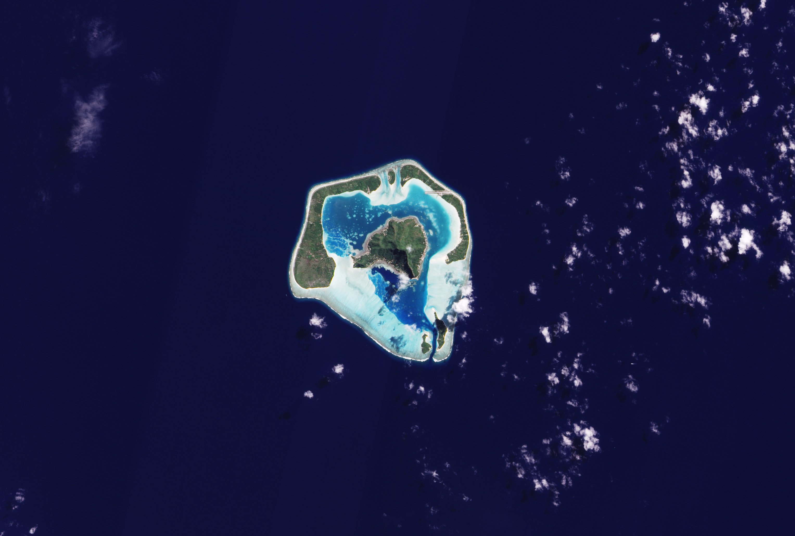 Maupiti Island - related image preview
