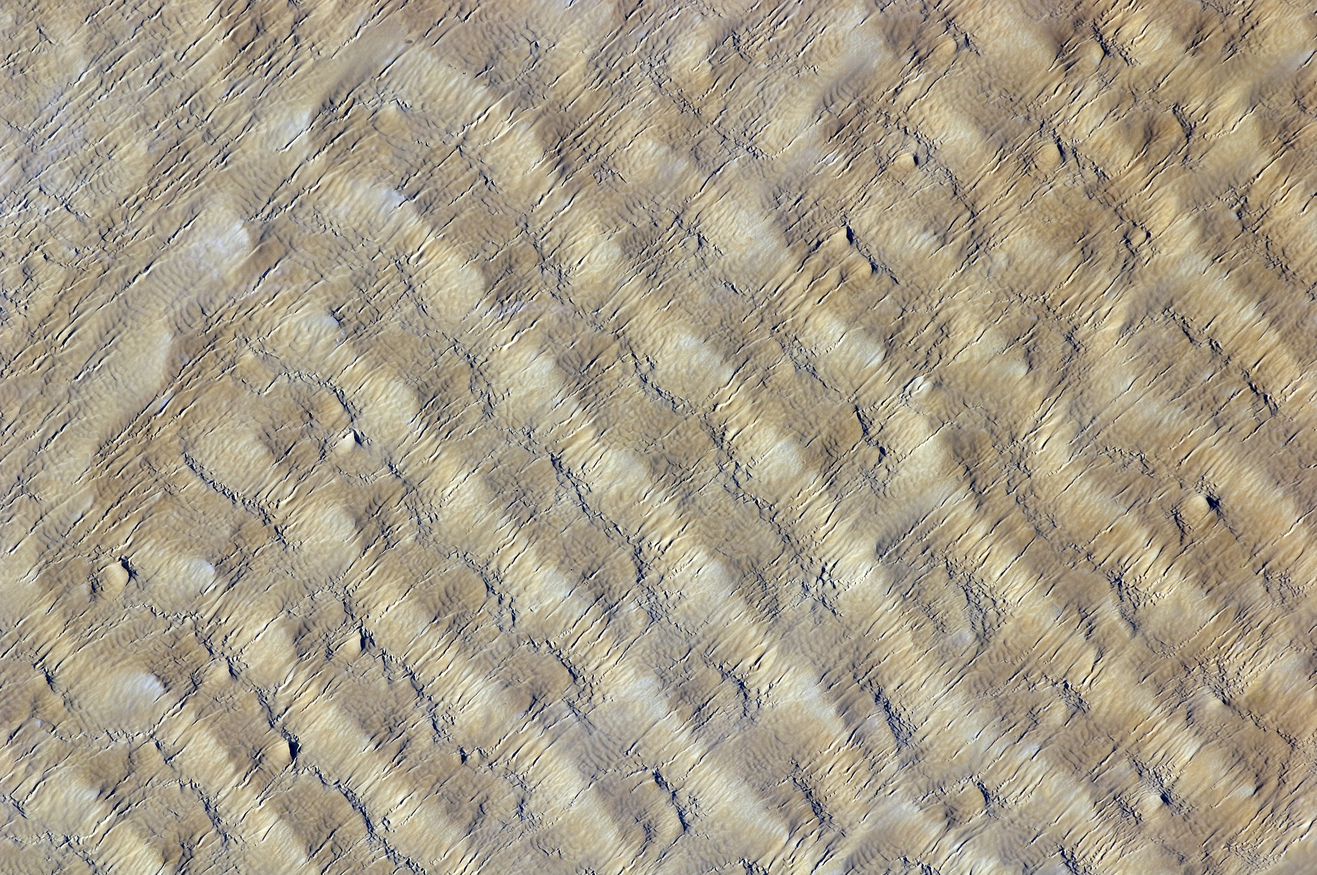 Sand Dunes in the Tenere Desert, Niger - related image preview