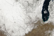 Snow across the Upper Midwest