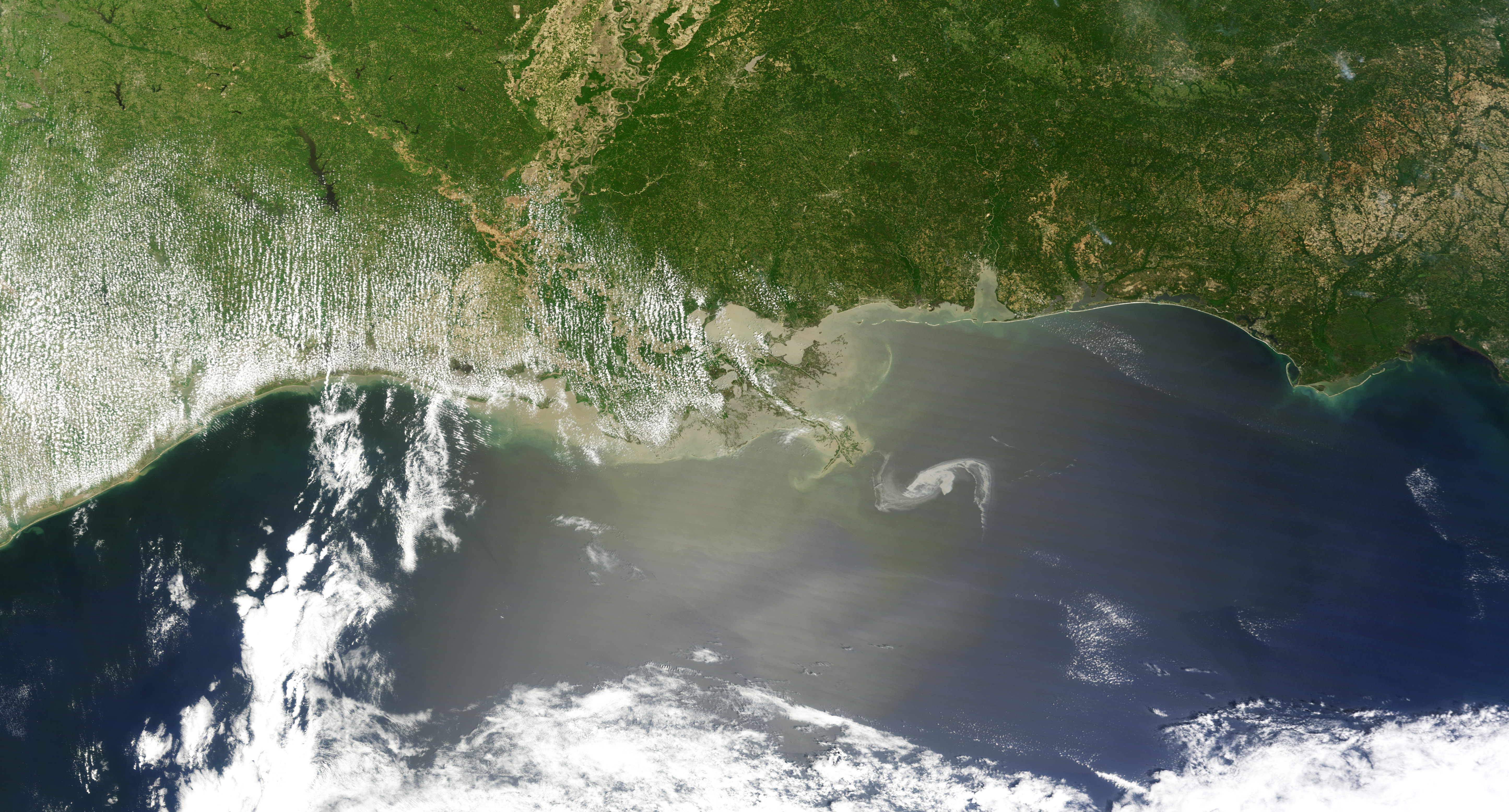 Gulf Oil Spill Creeps Towards Mississippi Delta  - related image preview