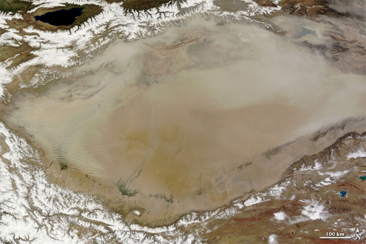 Dust in Northwestern China