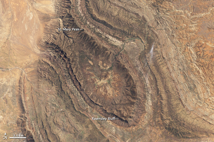 Wilpena Pound and St. Mary Peak, South Australia 