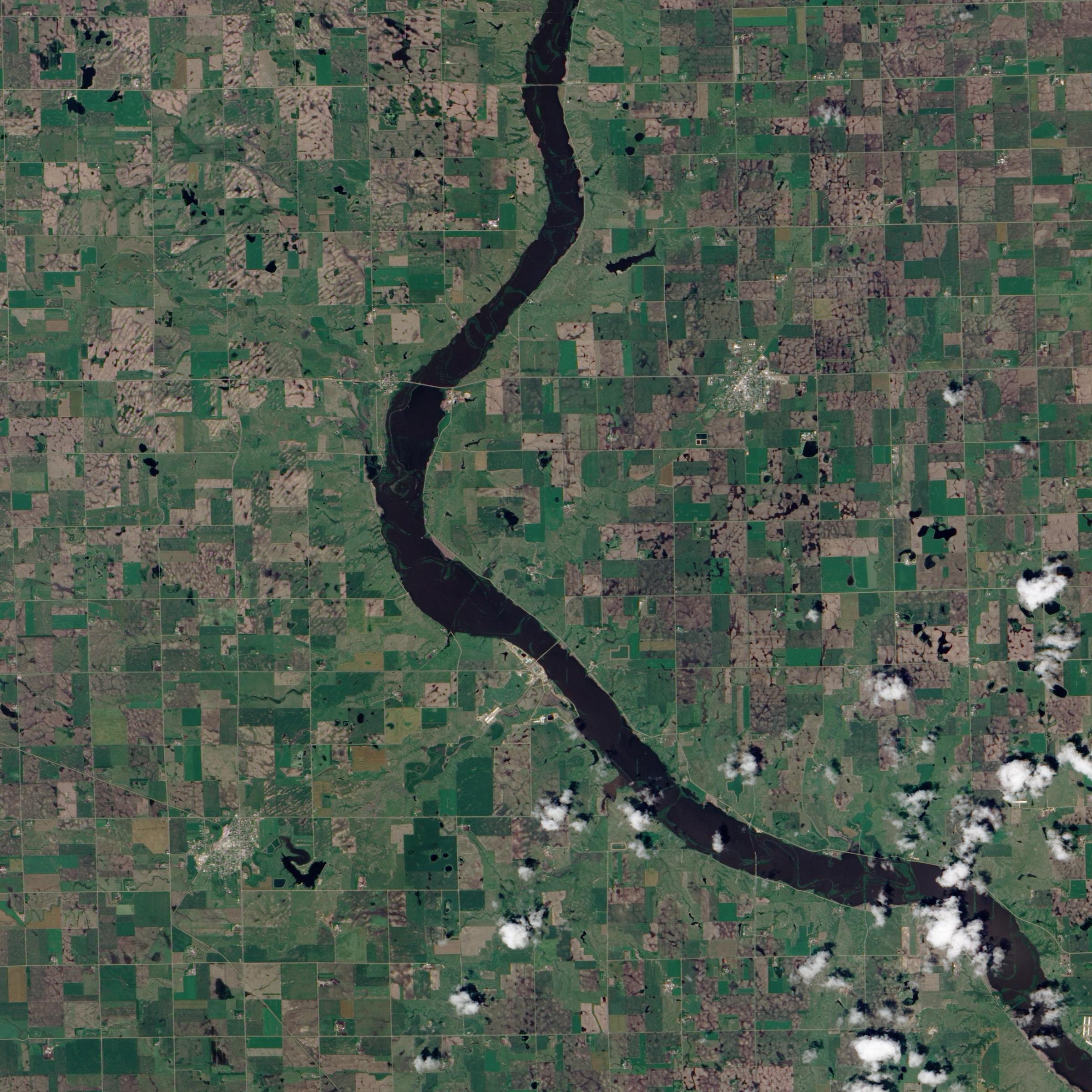 Flooding on the James River, South Dakota - related image preview
