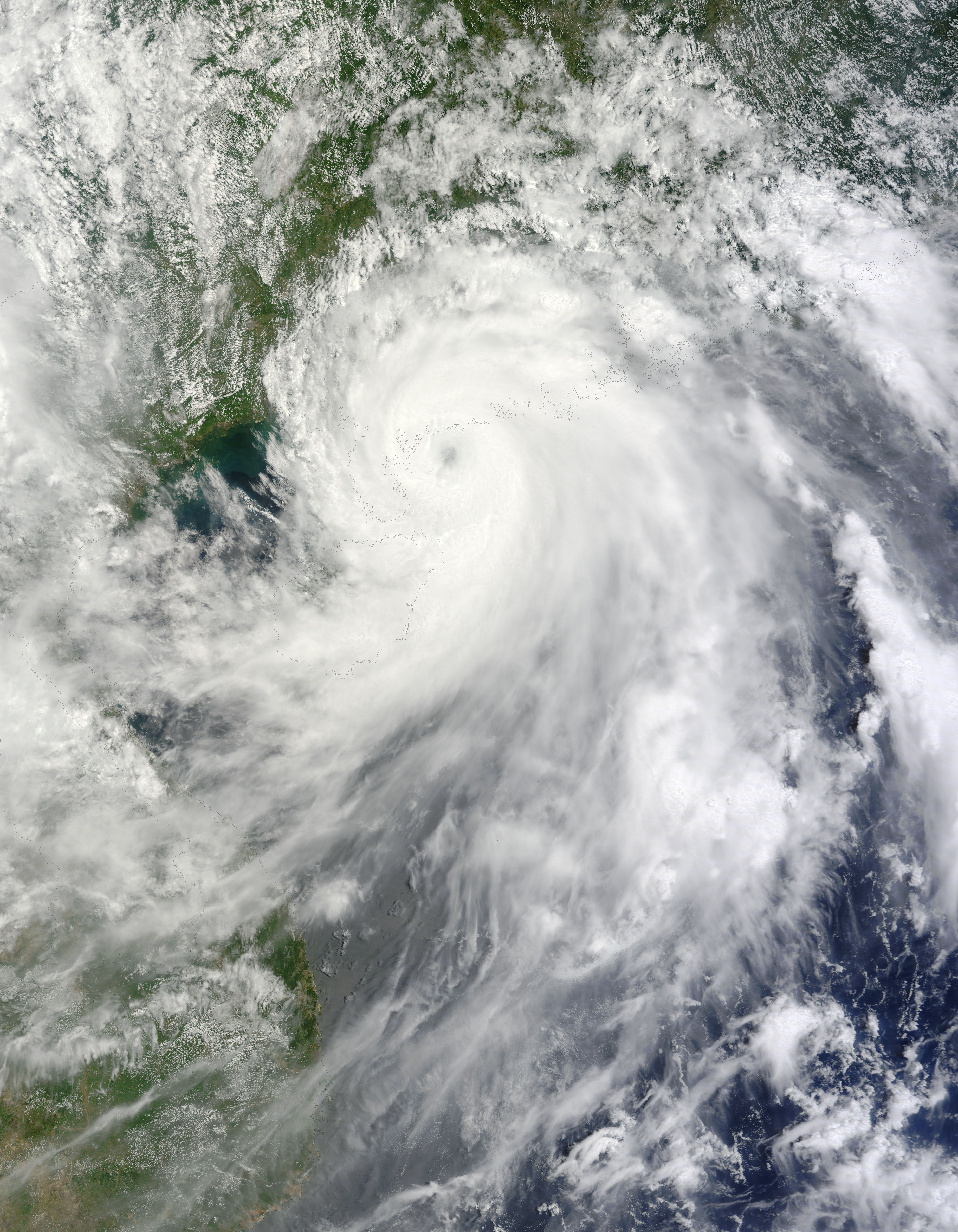 Typhoon Chanthu - related image preview