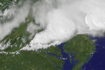 Severe Storms Strike U.S. East Coast - related image preview