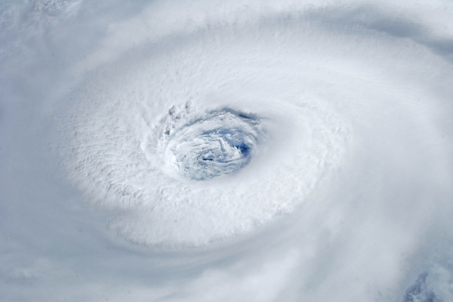 Hurricane Igor from the Space Station - related image preview