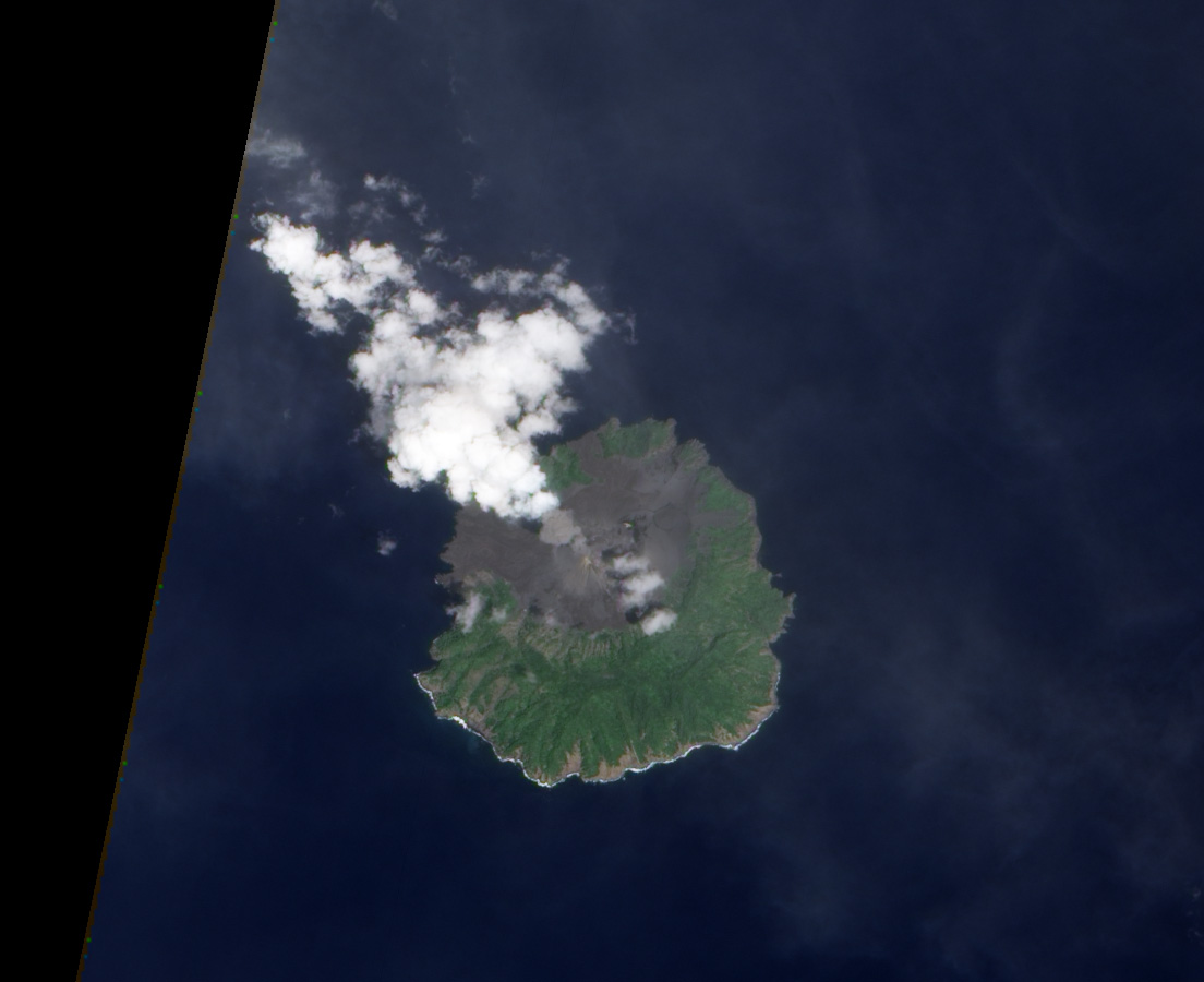 Barren Island Ash Plume - related image preview