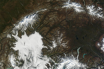 Snowy Peaks and Fall Colors in Alaska - related image preview