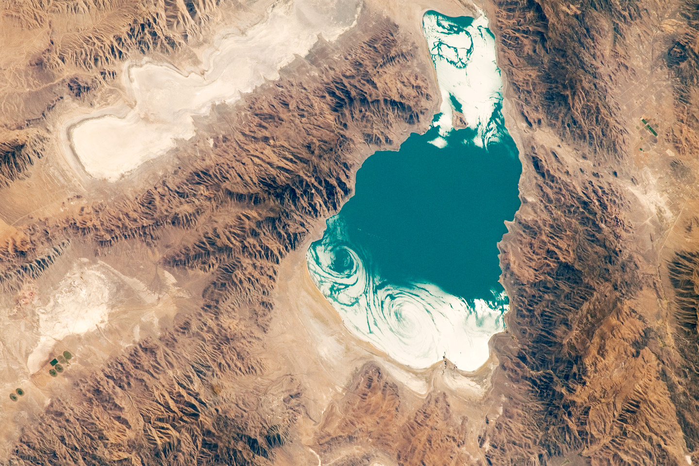 Pyramid Lake, Nevada - related image preview