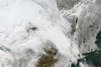 Winter Storm in the Northeastern United States - related image preview