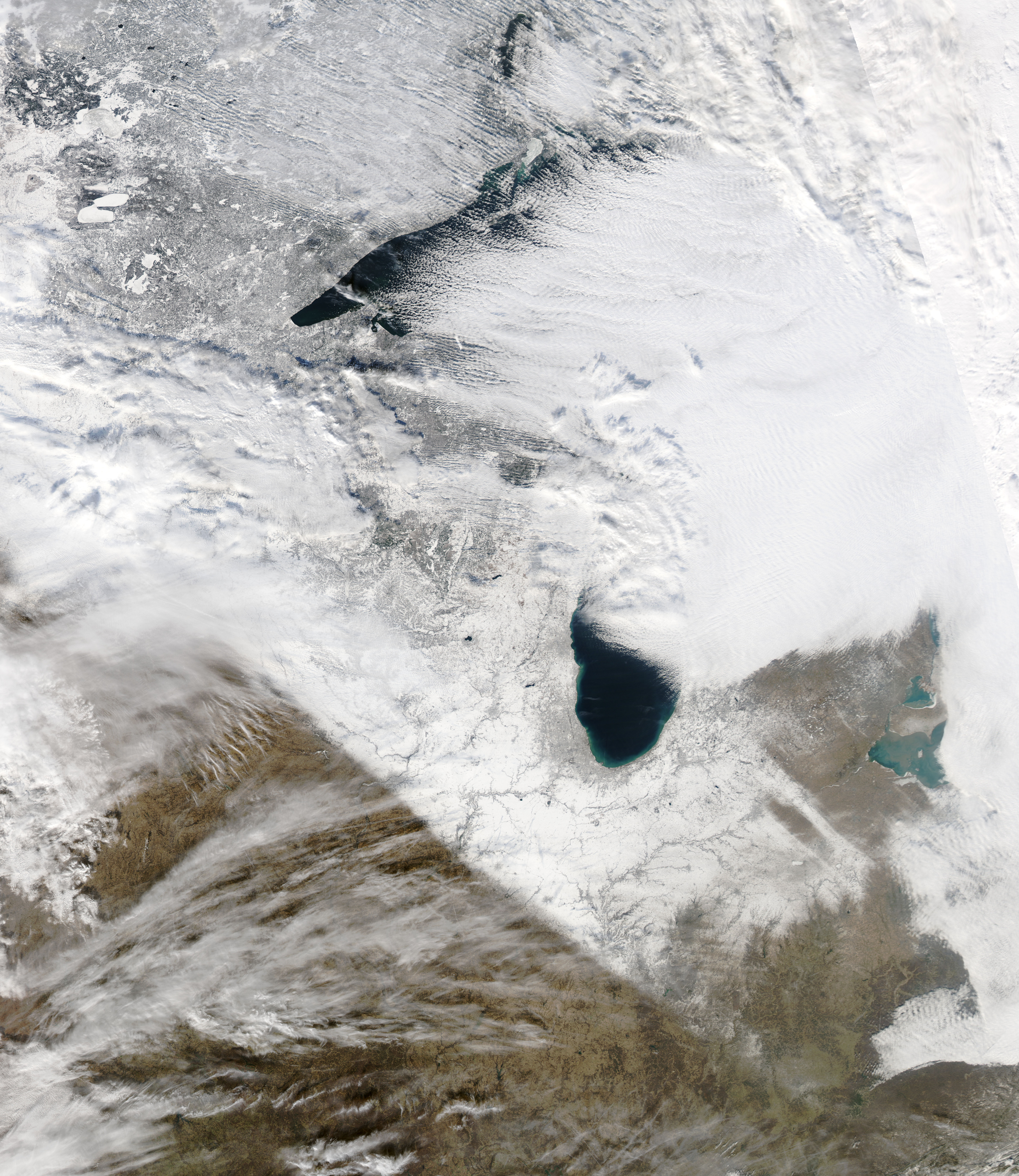 Sediment Transforms Lake Michigan - related image preview
