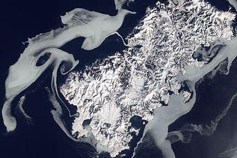 Sea Ice Surrounds Shikotan - related image preview