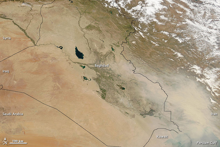 Dust Travels from Iraq to Iran