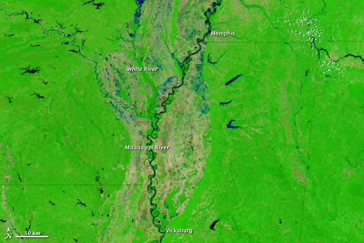 Floods Continue along the Mississippi River