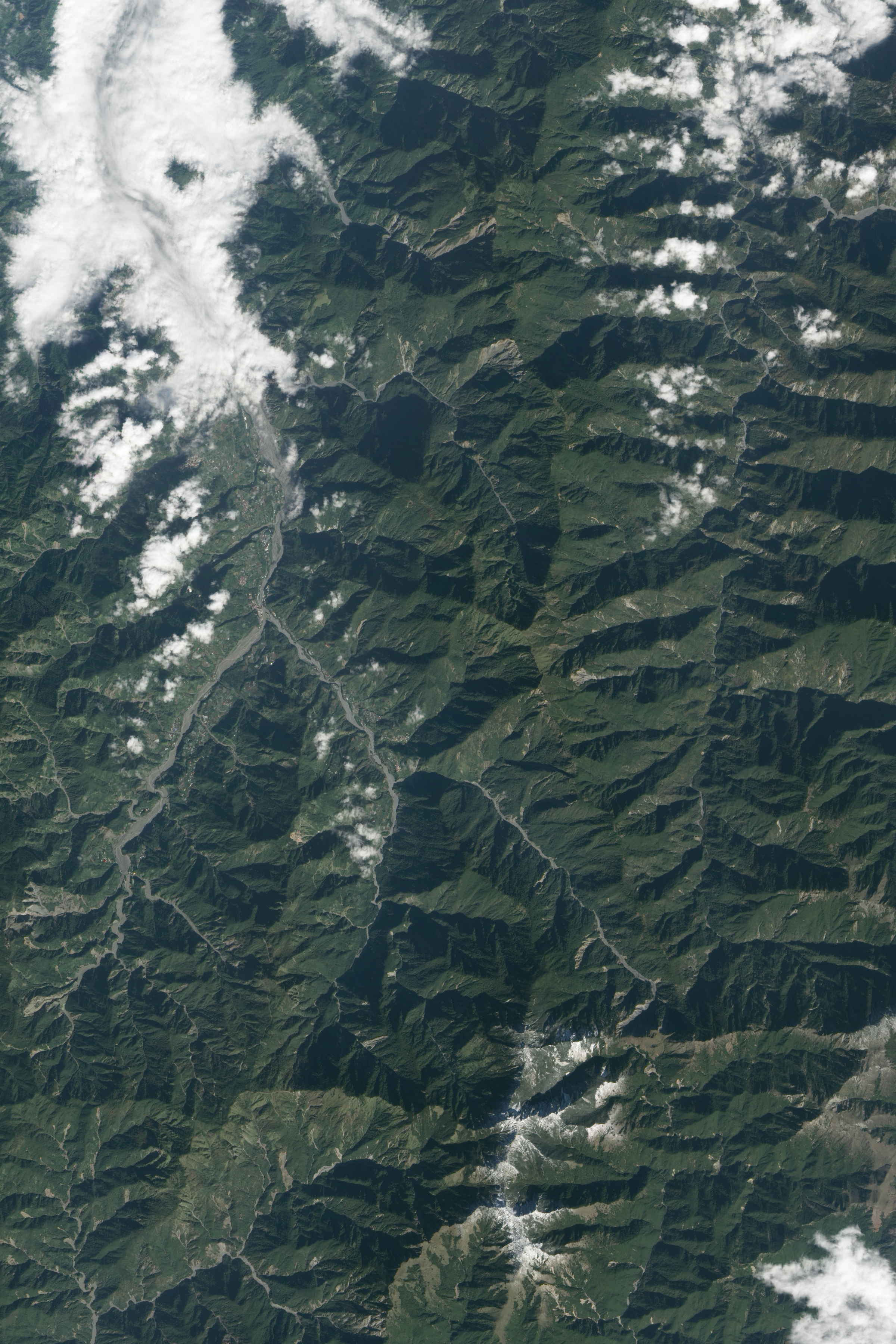 Landslide Scars in Taiwan - related image preview