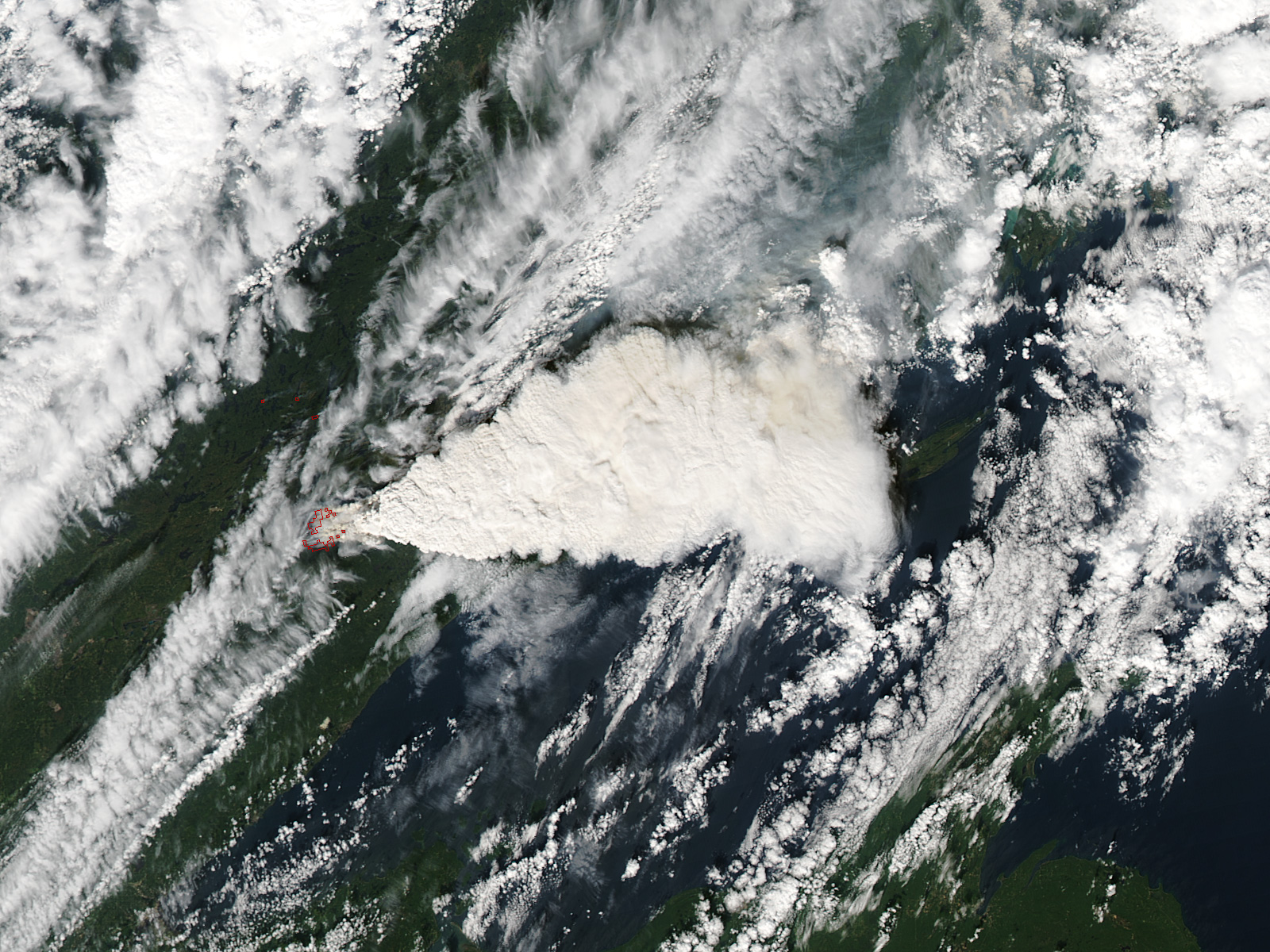 Pagami Creek Fire in Minnesota - related image preview