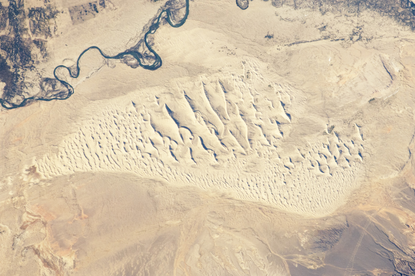 Sand Dunes, Junggar Basin, Northwestern China - related image preview