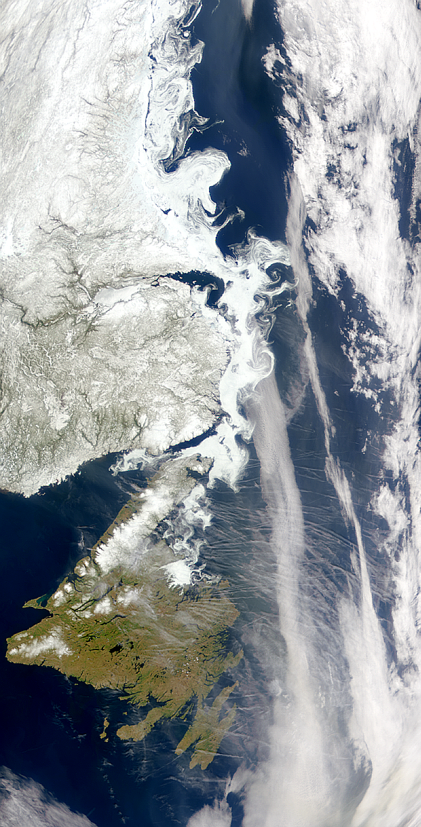 Contrails and Sea Ice - related image preview