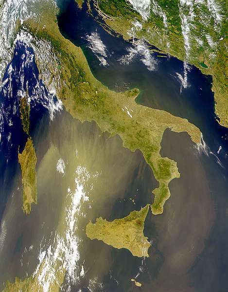 Dust Over Italy - related image preview