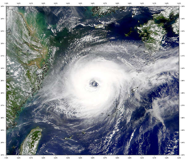 Typhoon Jelawat in East China Sea - related image preview