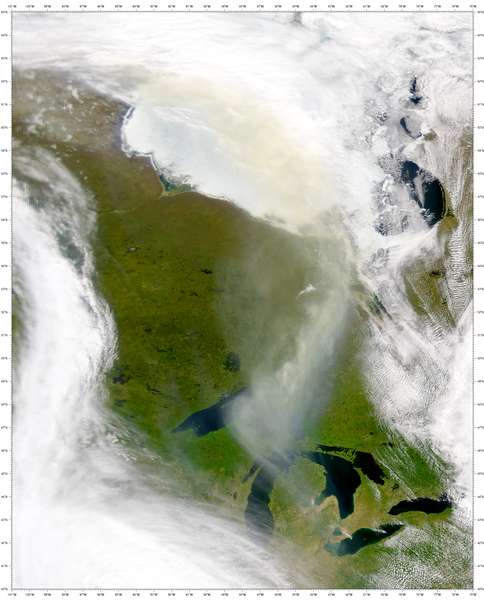 SeaWiFS: Smoke from Alberta Fires over the Great Lakes - related image preview